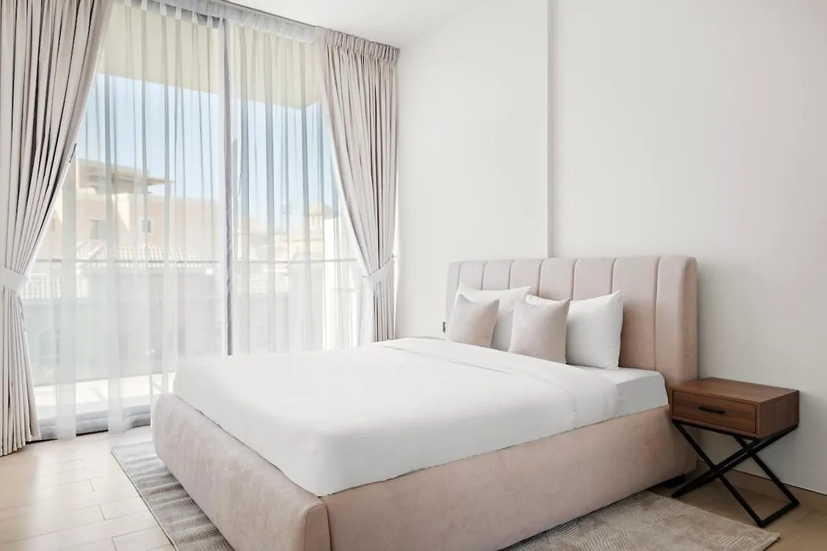 Stunning 1 Bedroom Modern Luxury Residence At Jvc Dubai Apartment
