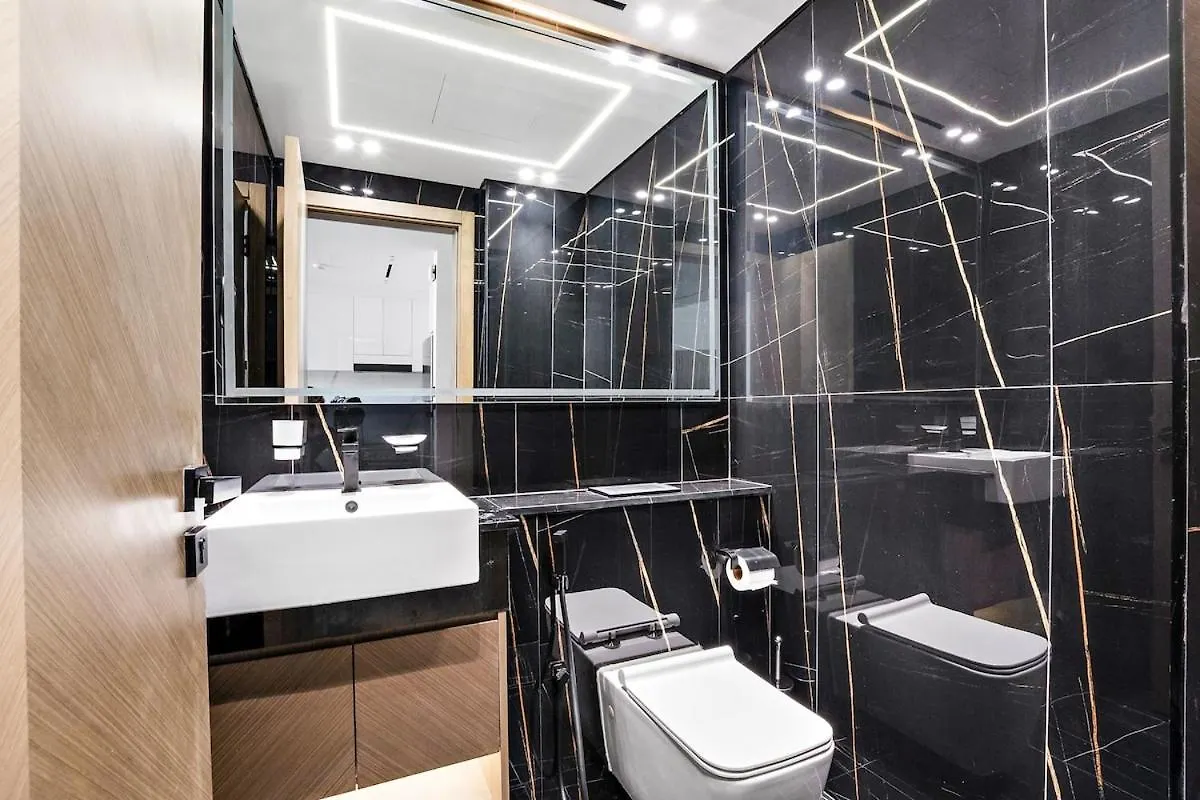 Stunning 1 Bedroom Modern Luxury Residence At Jvc Dubai Apartment